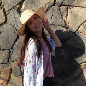 Meet your Posher, Melissa